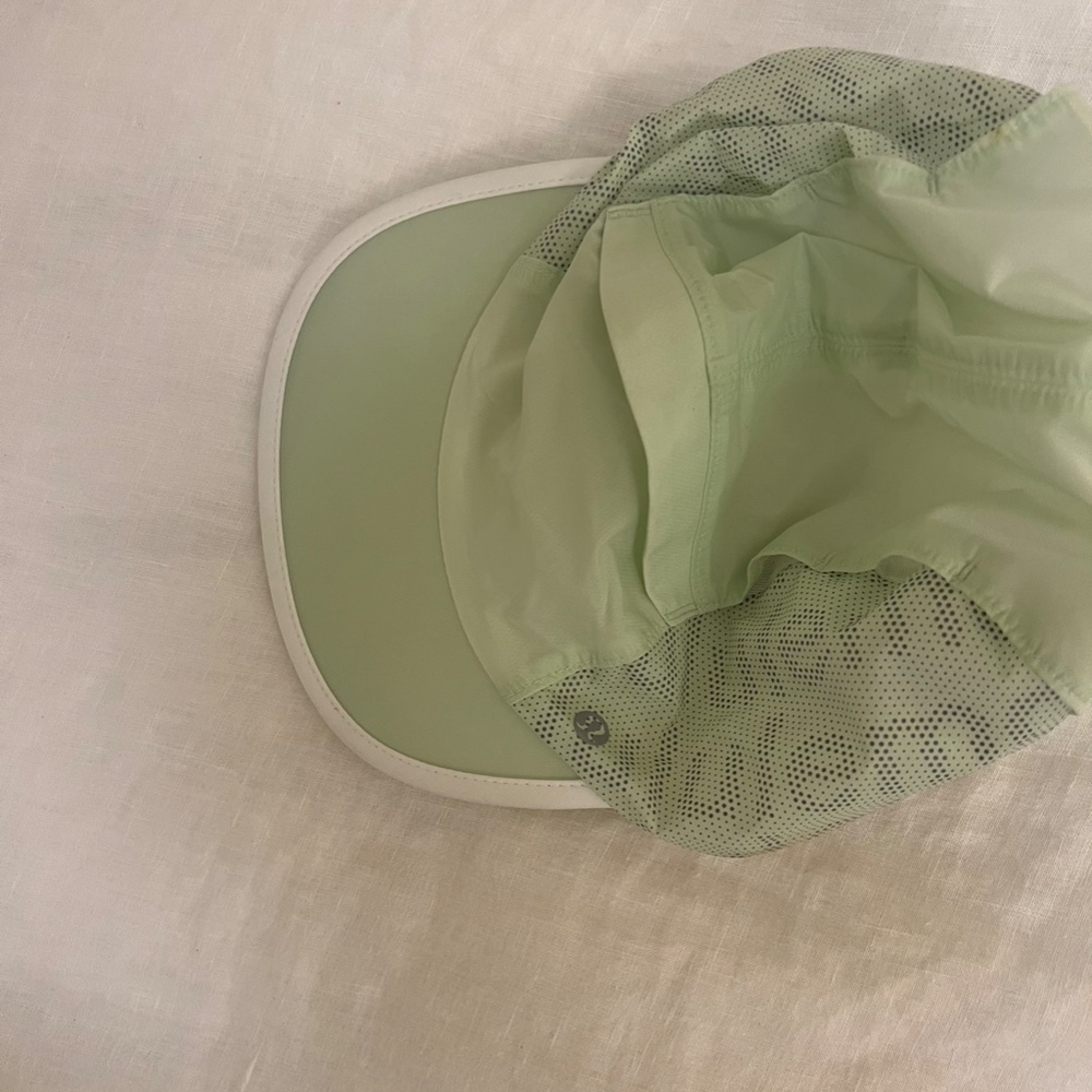 Lululemon Running Cap - Picture 5 of 5
